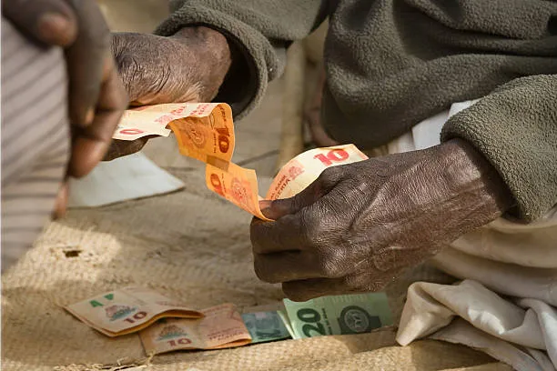 Nigeria Cracks Down on Traditional "Spraying" of Money at Social Events